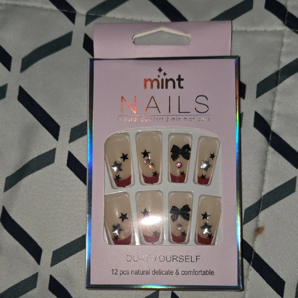 Gift Set - Picture 4 of 5